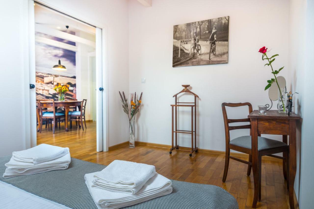 Designer In The Heart Of 4th Floor No Lift Apartament